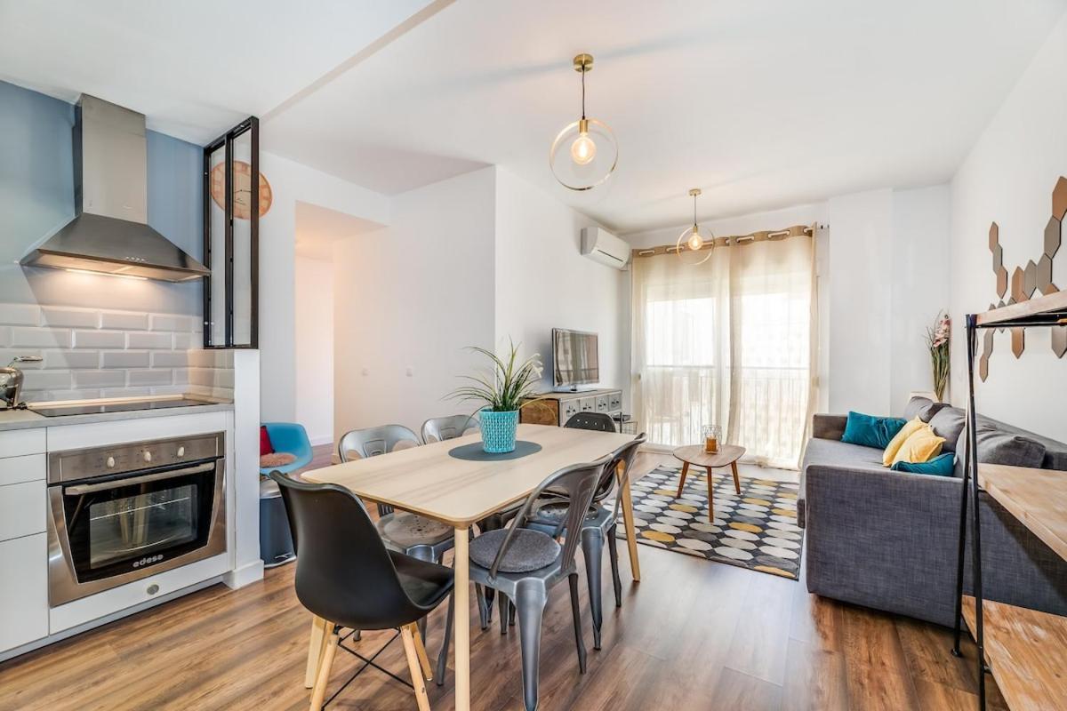 C29 - Trendy Central Apartment With Small Parking And Terrace 말라가 외부 사진